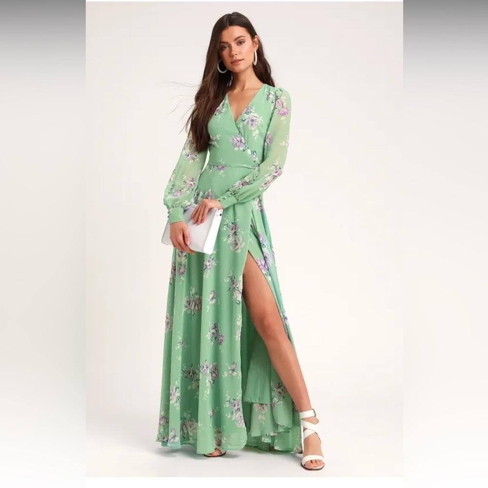 NWT Lulus My Whole Heart Sage Green Floral Print Long Sleeve Wrap Dress Size S